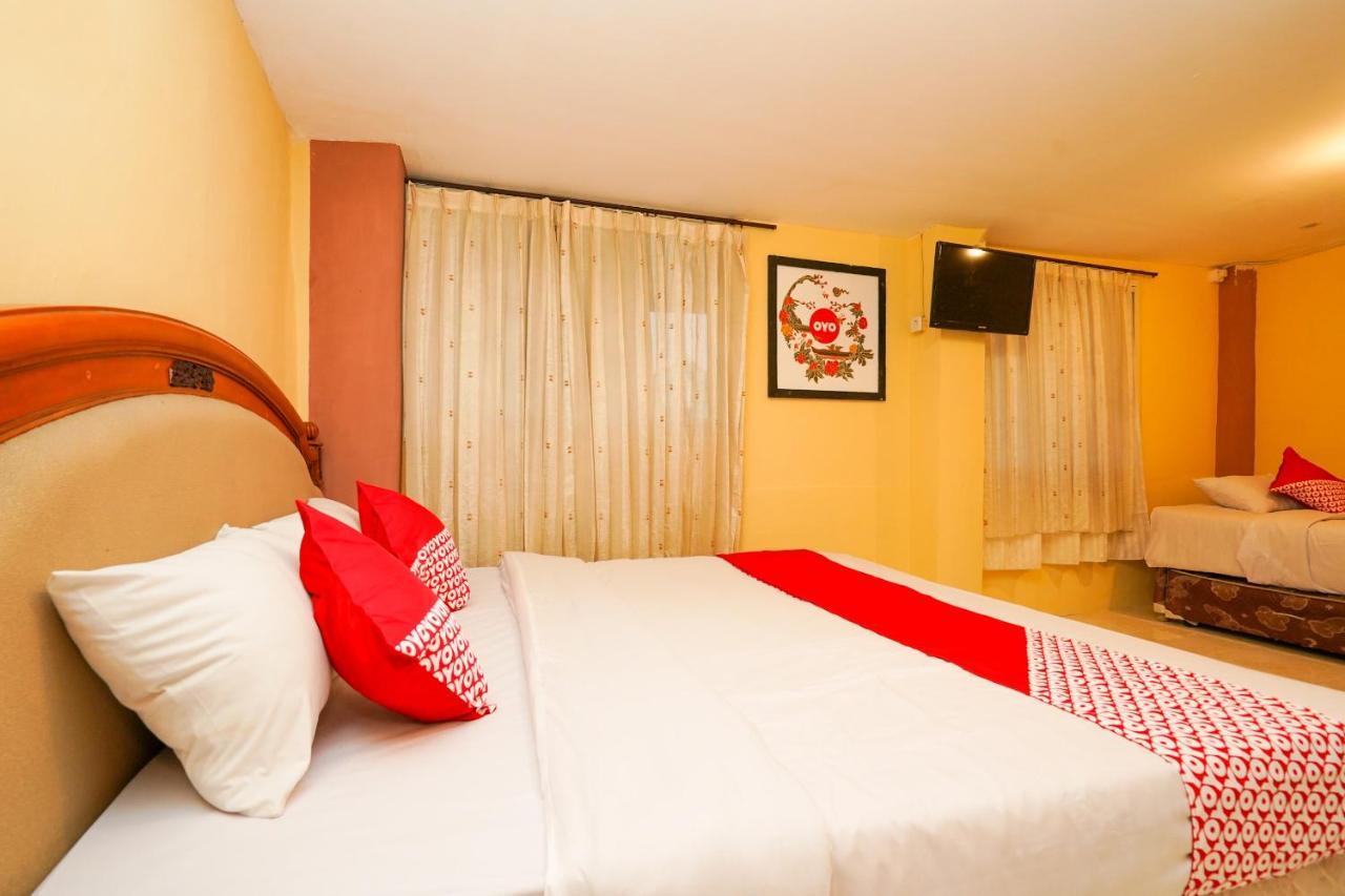 Super Oyo 710 Naomi Heritage Surabaya Ngoại thất bức ảnh