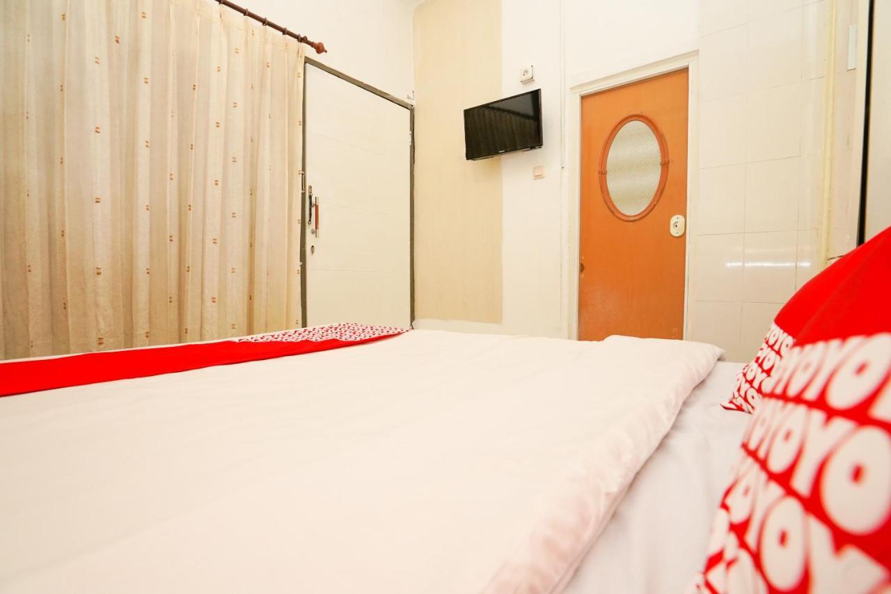 Super Oyo 710 Naomi Heritage Surabaya Ngoại thất bức ảnh