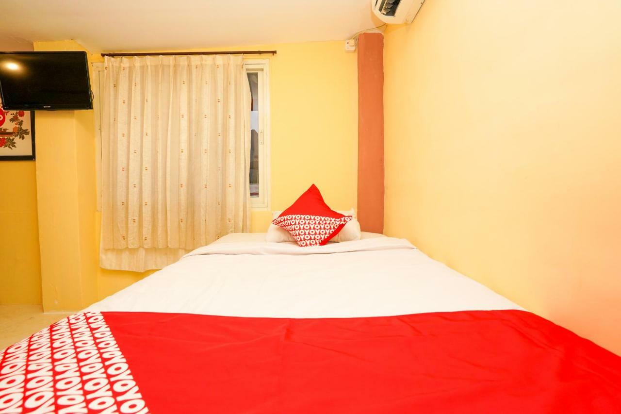 Super Oyo 710 Naomi Heritage Surabaya Ngoại thất bức ảnh