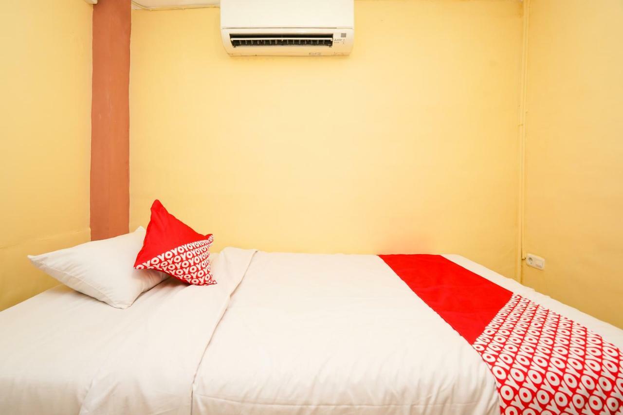 Super Oyo 710 Naomi Heritage Surabaya Ngoại thất bức ảnh